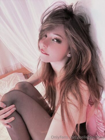 Belle Delphine Sexy Face Close-Up Onlyfans Video Leaked 2 belle delphine sexy face close up onlyfans video leaked wcgmfe 364x485 1