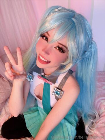 Belle Delphine Sexy Miku Cosplay Onlyfans Set Leaked 5 belle delphine sexy miku cosplay onlyfans set leaked tuniir 364x485 1